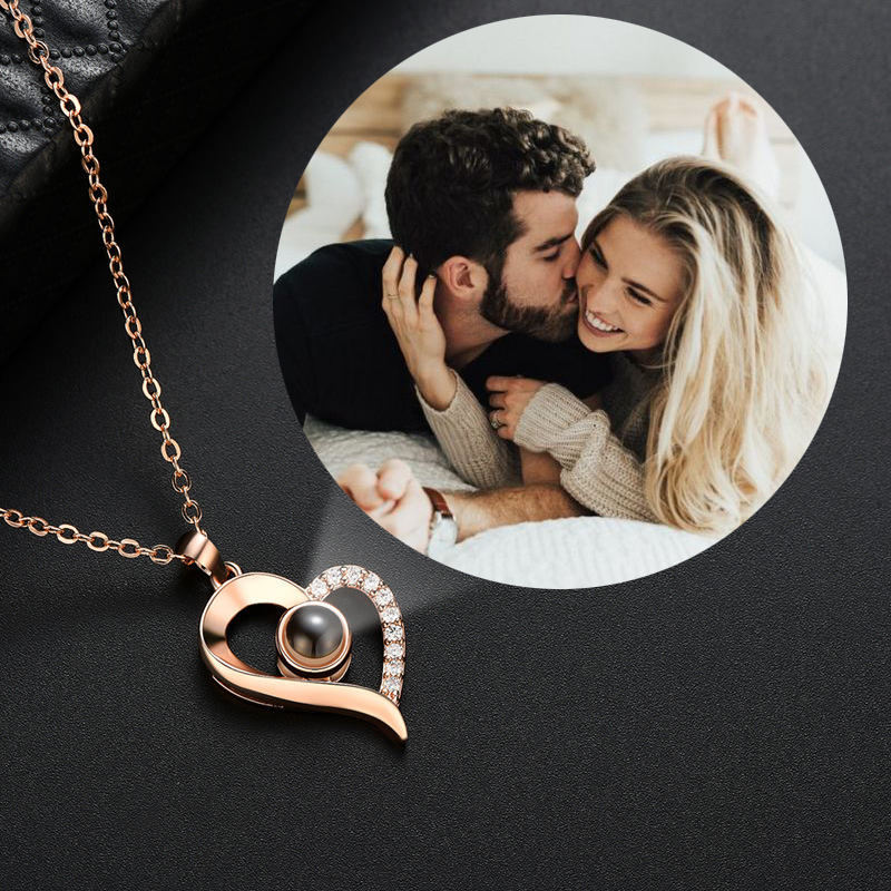 Photo Projection Necklace Diamond Heart | Your most beautiful memory always around your neck 💘
